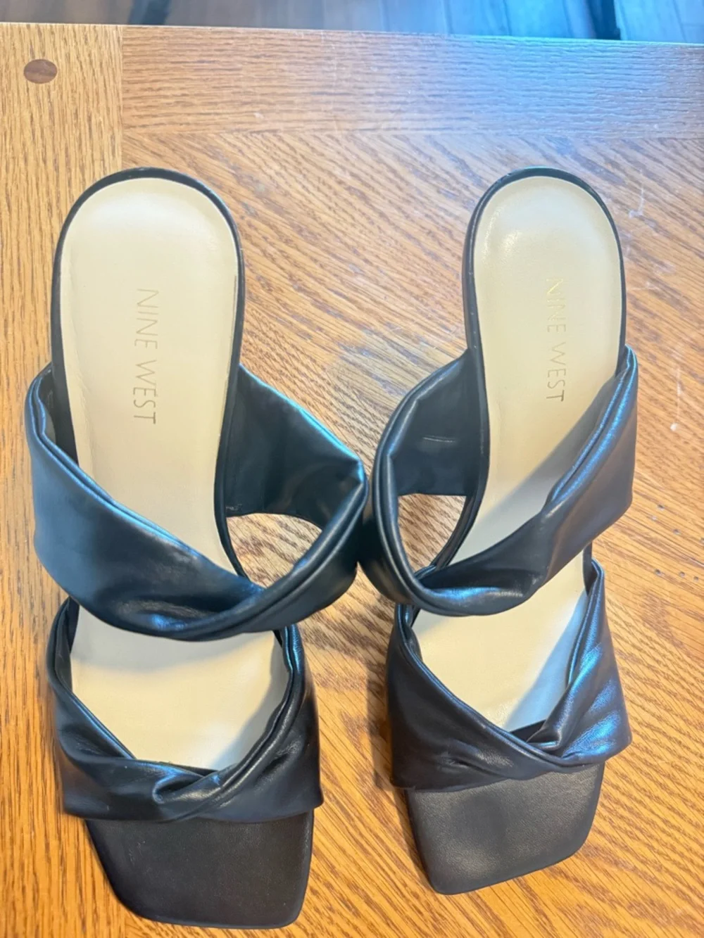 Nine West Sashsa Slides - Black Twisted Double-Strap Heeled Mules - Picture 3 of 4